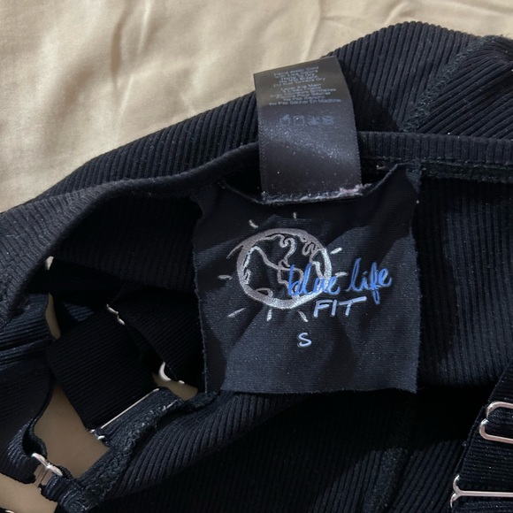 Blue Life Fit x Revolve Suspender Leggings, Small - Picture 5 of 6